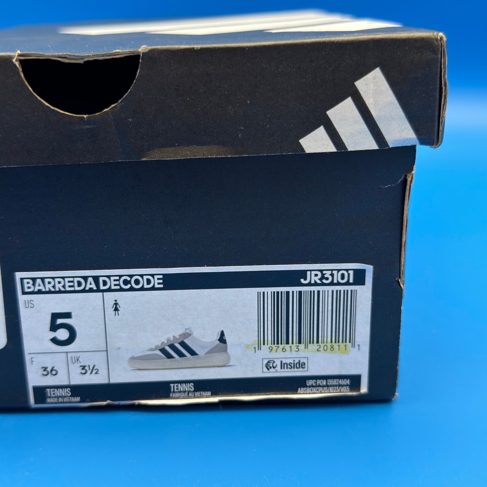 Adidas Barreda Decode White Grey Black‎ JR3101 Size 5